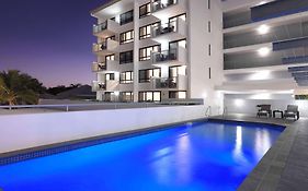 Oaks Mackay Carlyle Suites